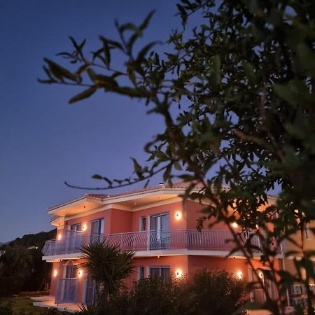 Julietta Suites Argostoli  Exteriör bild